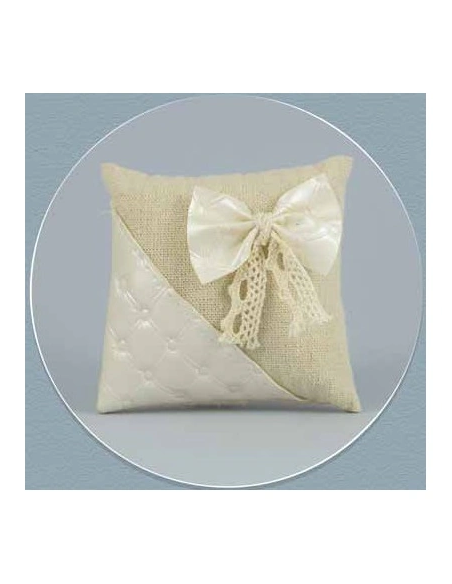 Cuscino grande con applicazione 10x10 cm