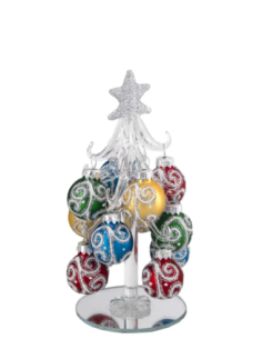 Alberello natalizio bianco con sfere con spirali multicolore e stella argento