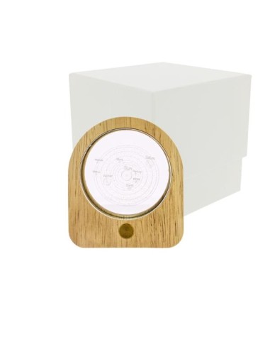 Luce notturna ovale LED sistema solare 3D in vetro e legno 7,5x8cm | G3S