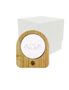 Luce notturna ovale led cigni 3d vetro/legno 7,5x8,5 con astuccio | G3S